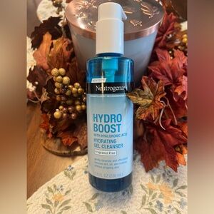 Neutrogena Hydro Boost Gel Cleanser